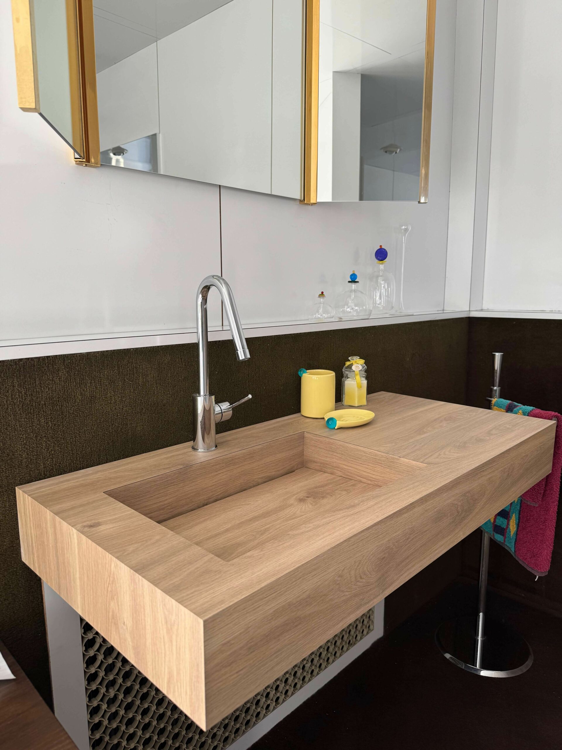 Top lavabo integrato